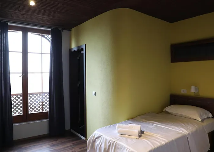Hotel Hiserra