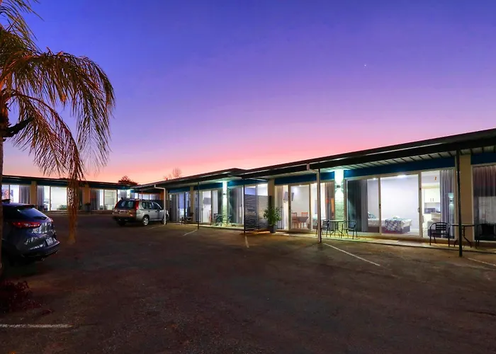 Hilltop Motel