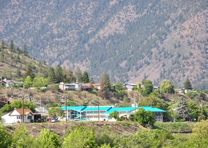 Canadas Best Value Inn Mile-0-Motel Lillooet