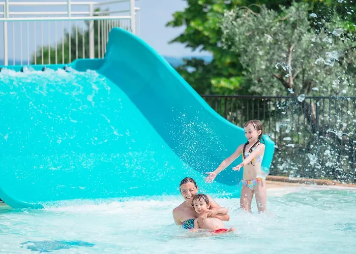 Village & Glamping Riva Blu