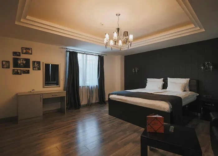 Mr.I Boutique Hotel & Bar