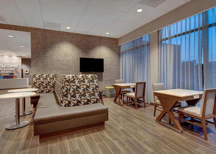Hampton Inn & Suites Sunnyvale-Silicon Valley, Ca