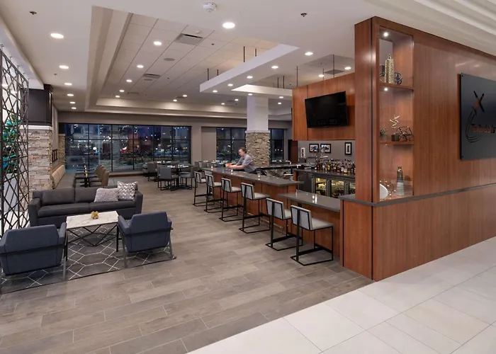 Doubletree By Hilton Madison East
