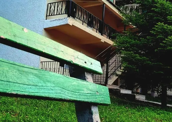 Bujtina Te Grima