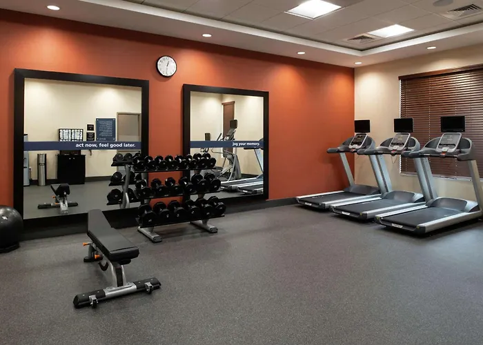 Hampton Inn & Suites Buena Park