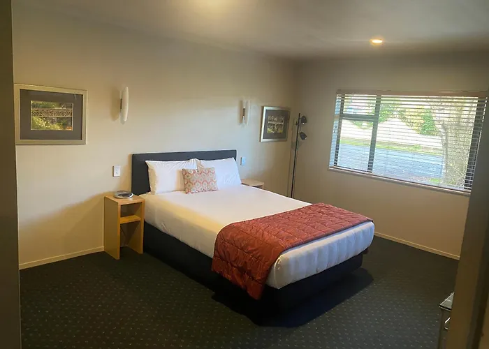 Bentleys Motor Inn