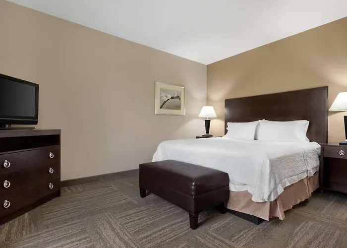 Hampton Inn & Suites Brunswick