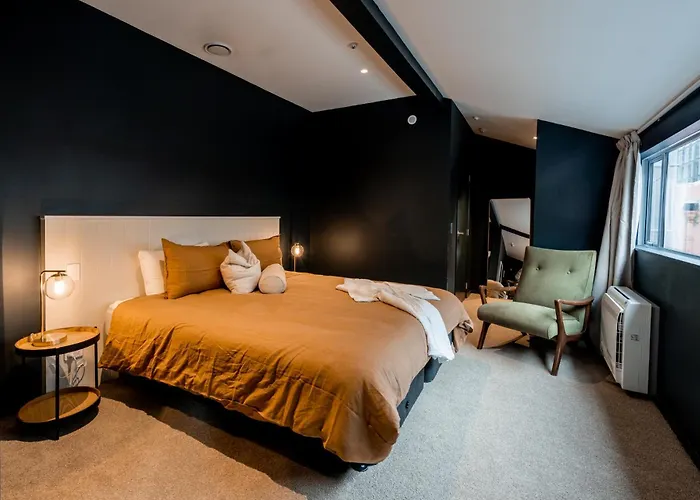The Cobbler Hotel