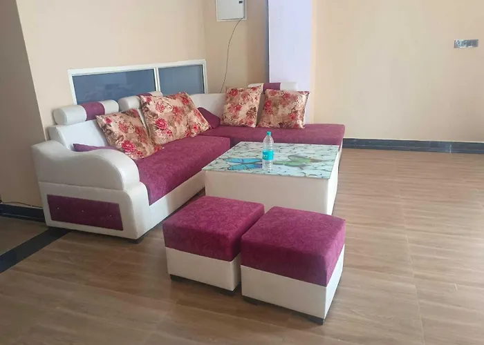 Hotel O Nehra Tower