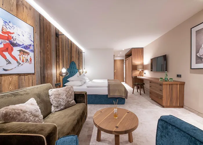 Superior Hotel Edelweiss