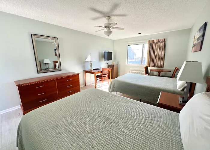 Sand Pebble Motor Lodge