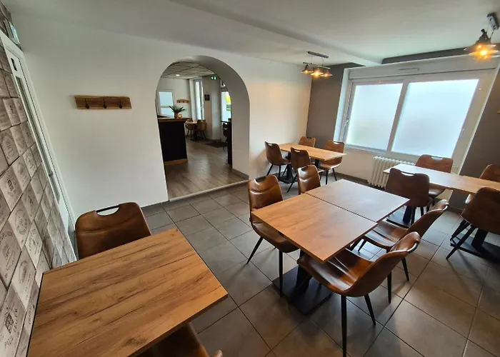 Berry Hotel La Chatre