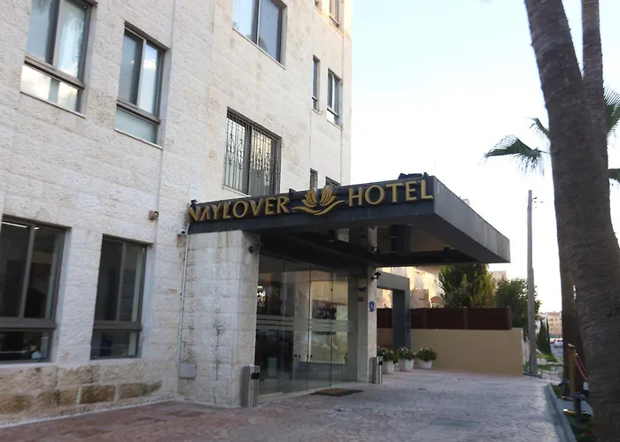Naylover Hotel Suites
