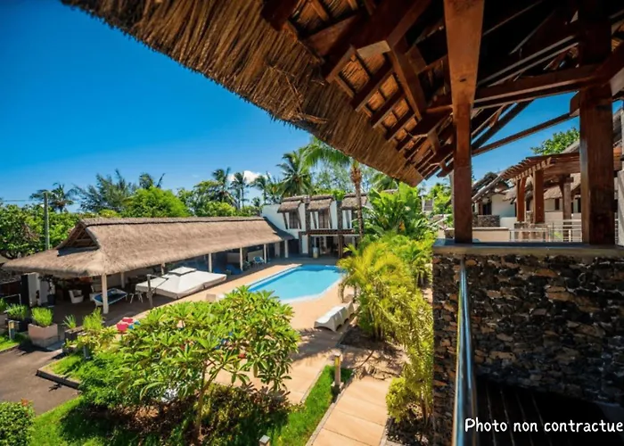 Toparadis Guest House