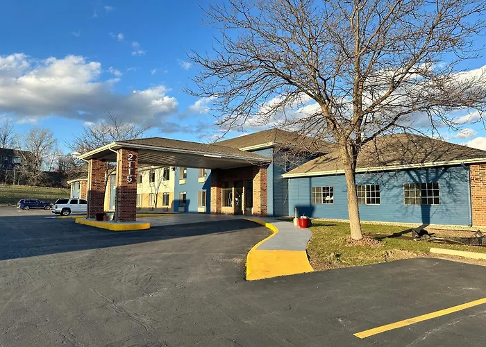 Americinn By Wyndham Reedsburg