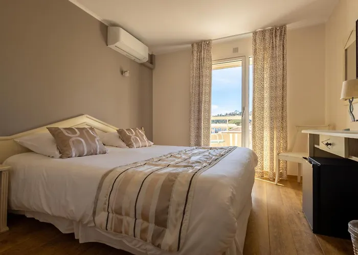 Hotel Mediterranee