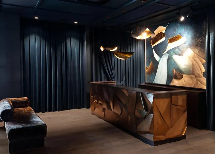 Abstract Hotel