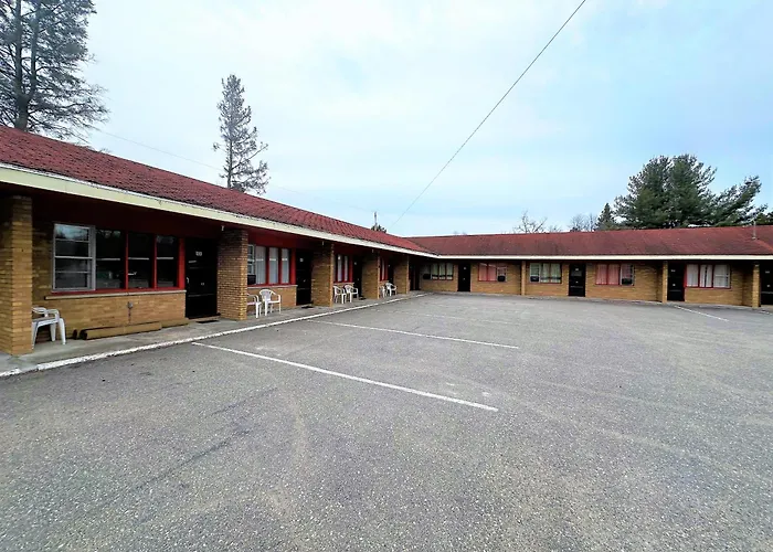 Red Top Motor Inn