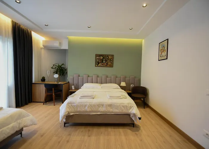 Hotel Blini