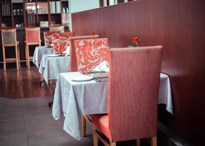 Crossroads Hotel Blantyre