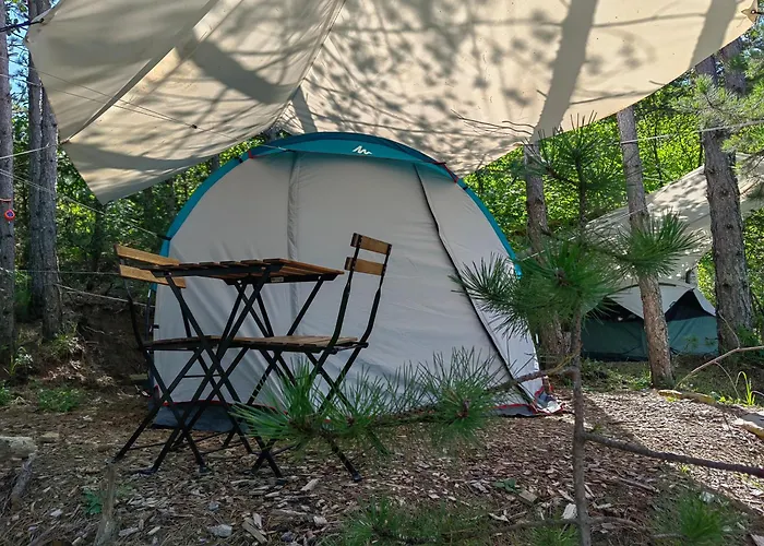 Eco Camp Supot