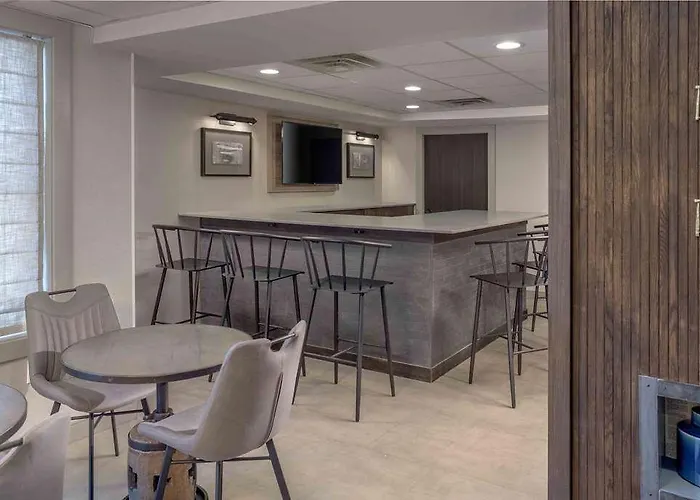 Inn At Burlington Trademark