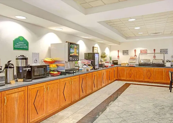 La Quinta Mooresville