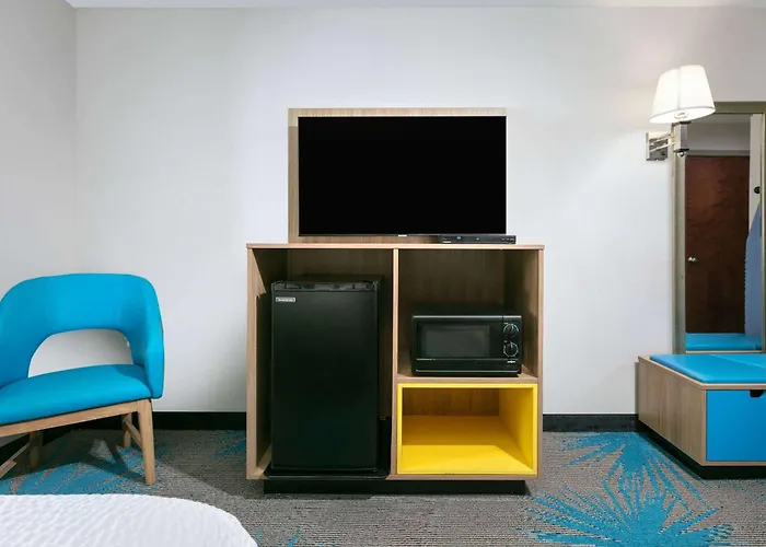 Days Inn & Suites By Wyndham Cabot