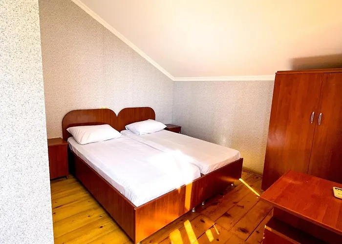 Hotel "Qeti"