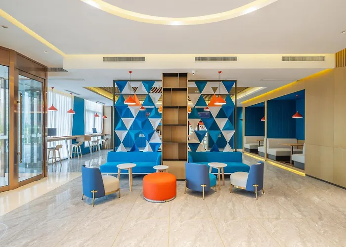 Holiday Inn Express Nanjing Xianlin University Town Branch