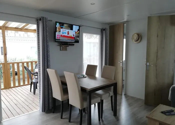 Sbvacances Entierement Equipe Et Tout Confort Grand 2Ch Avec Suite Parentale Et 2 Sdb Dans Camping 4 Etoiles