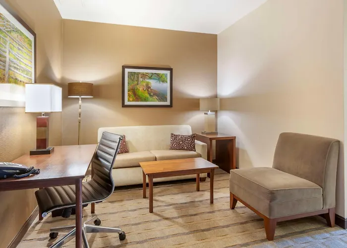 Best Western Premier Boulder Falls Inn
