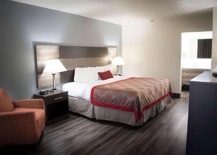 Ramada By Wyndham North Platte