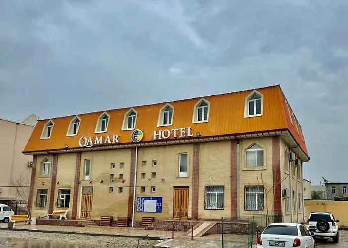 Qamar Hotel