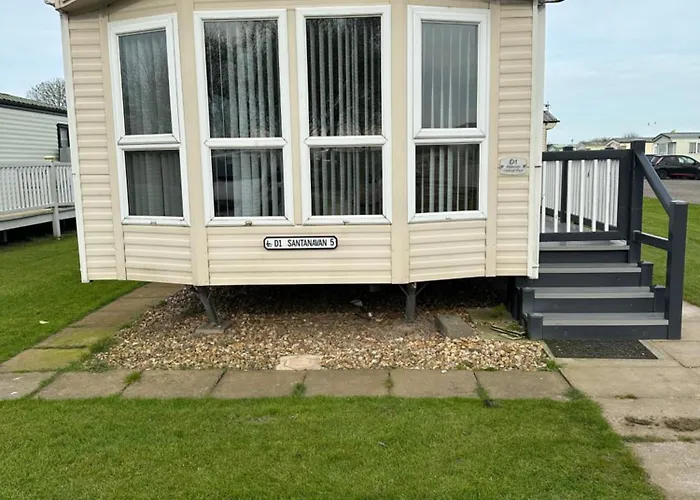 6 Berth Waterside Ingoldmells D1 Santanavan 5