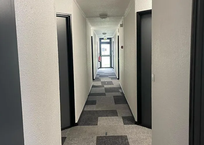 Kyriad Direct Dreux