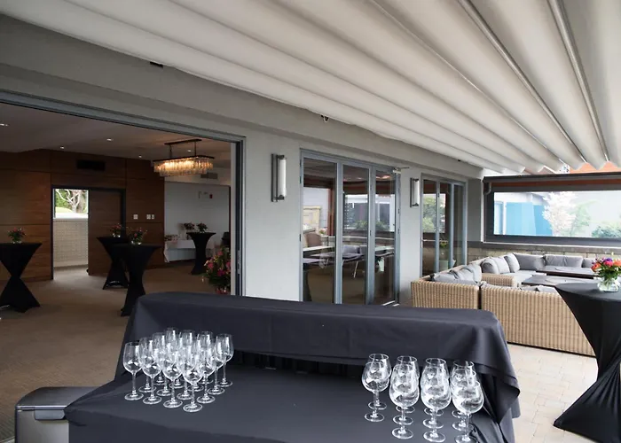 Qualicum Beach Inn