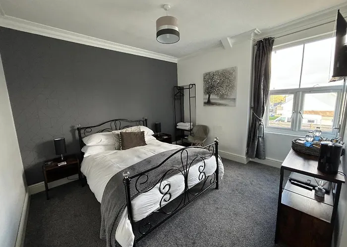 The Queens Hotel Harlech