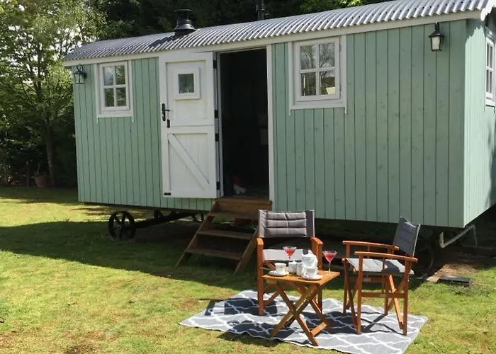 Jasmine The Shepherd Hut