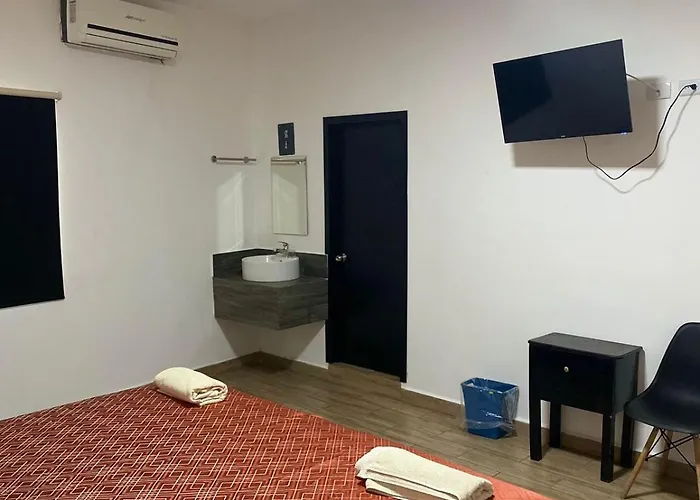 Hotel Sevilla Paraiso