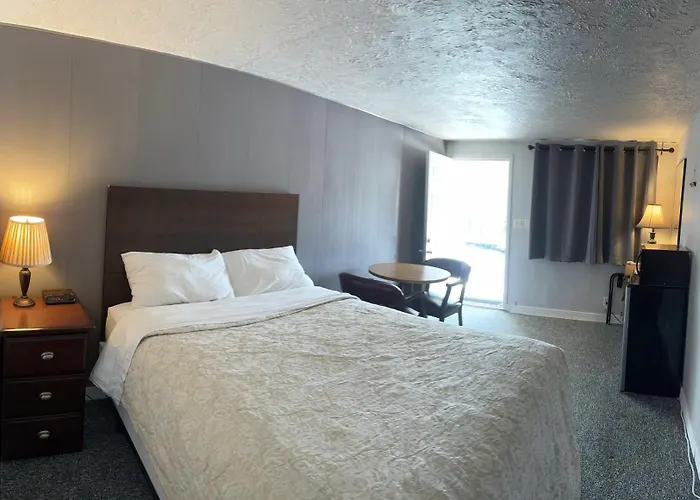 Hopwood Motel
