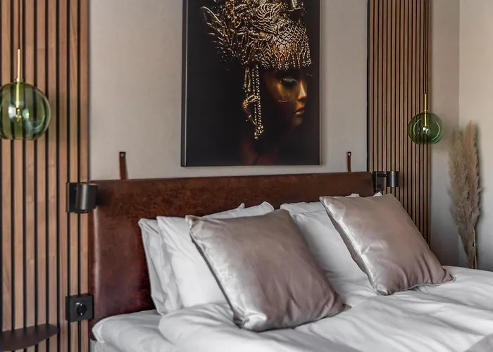Xhotel