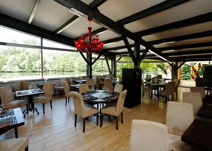 Hotel Du Lac & Restaurant Foix