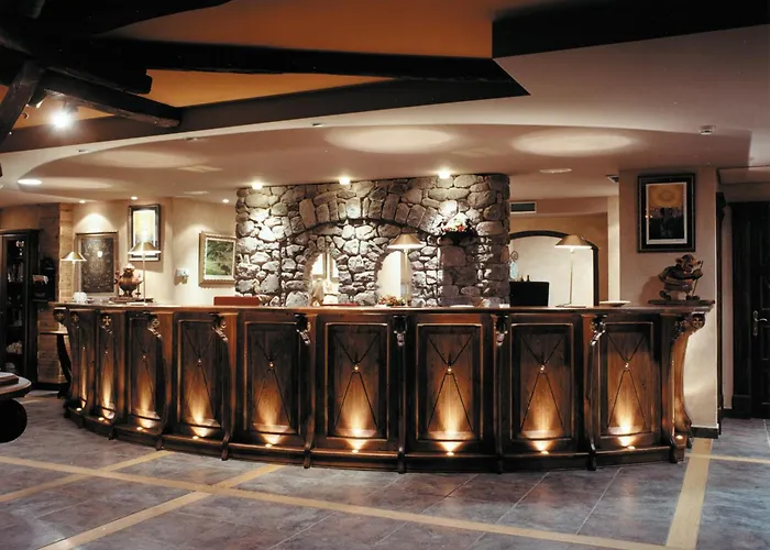 Hotel Llanos Del Hospital