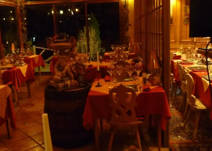 Hotel Restaurant Les Pins Logis