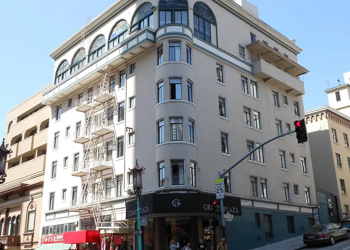 Grant Plaza Hotel