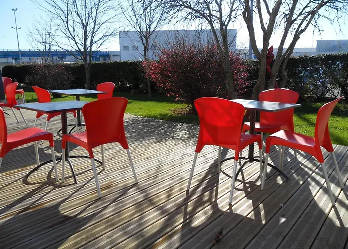 Hotel Les Gens De Mer Lorient By Popinns