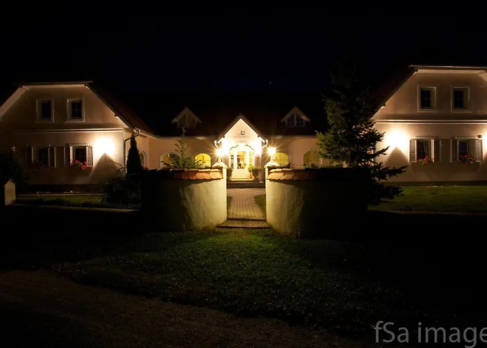 Hotel Zsida