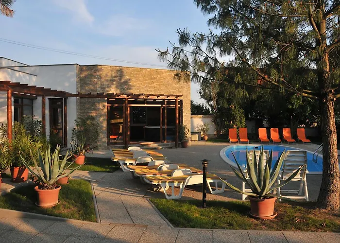 Adler Hotel & Restaurant