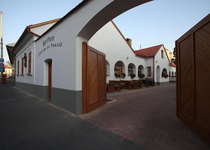 Regi Posta Hotel Es Etterem